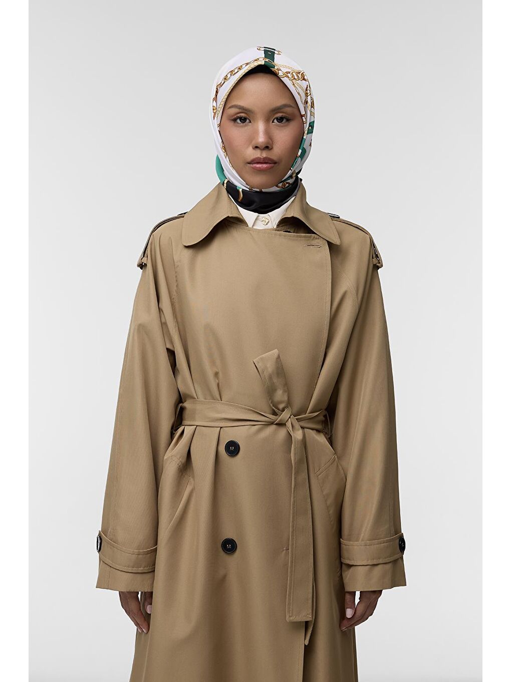 Siyah Desenli Twill İpek Eşarp Hannah-3