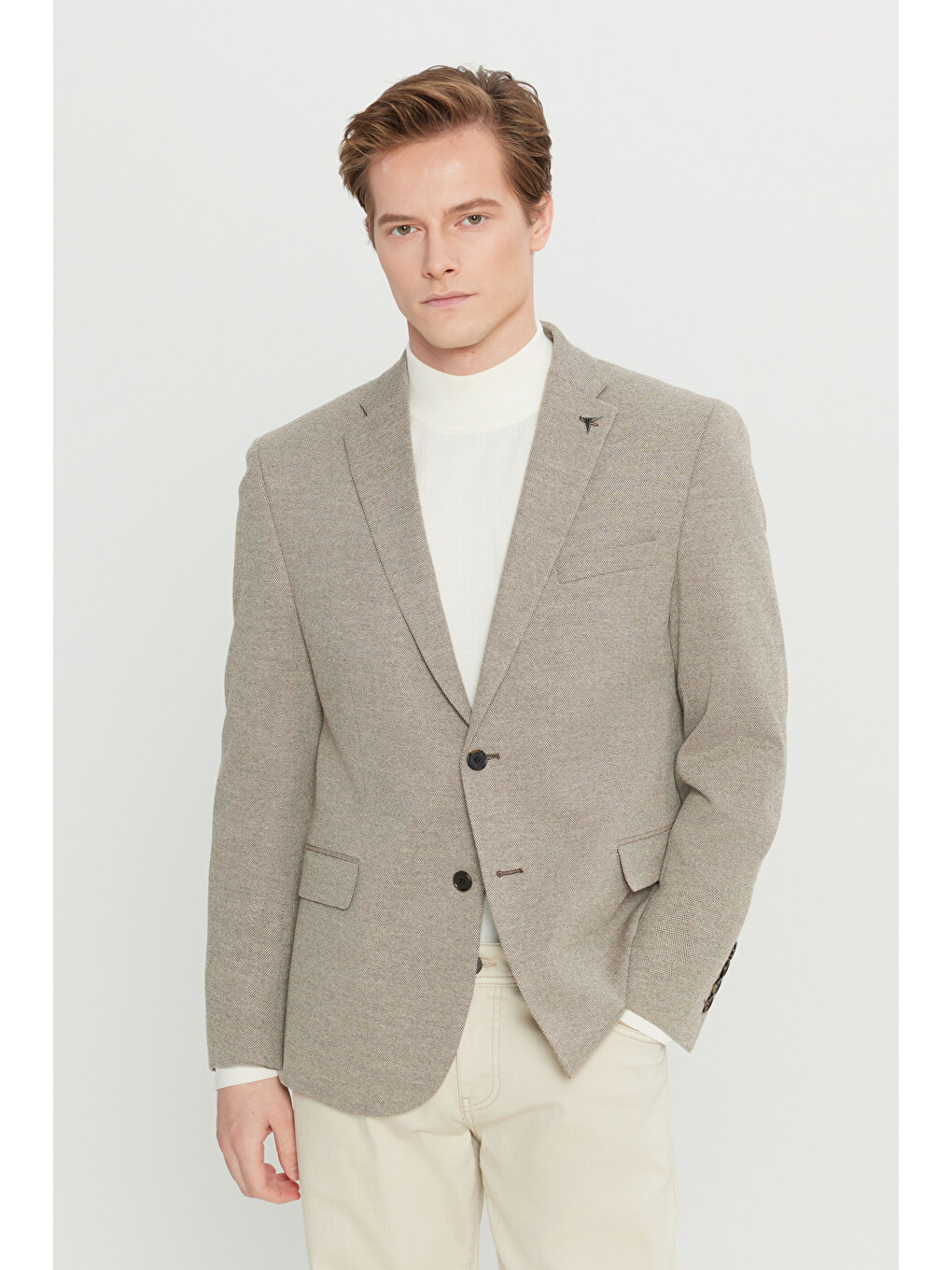 Erkek Bej Yünlü Regular Fit Mono Yaka Kapak Cepli Armürlü Blazer Ceket