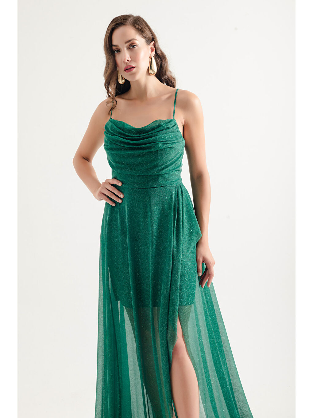 Kadın Zümrüt Yeşili Göğüs Drapeli Volanlı Simli Abiye-2