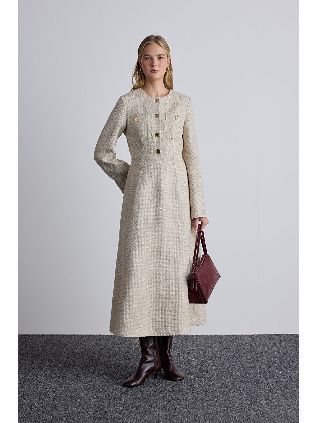 Dokulu Düğmeli Elbise Bej-1