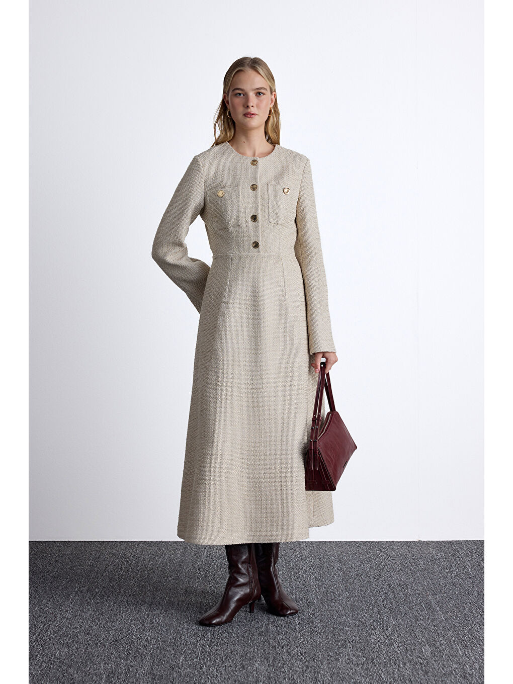 Dokulu Düğmeli Elbise Bej-2