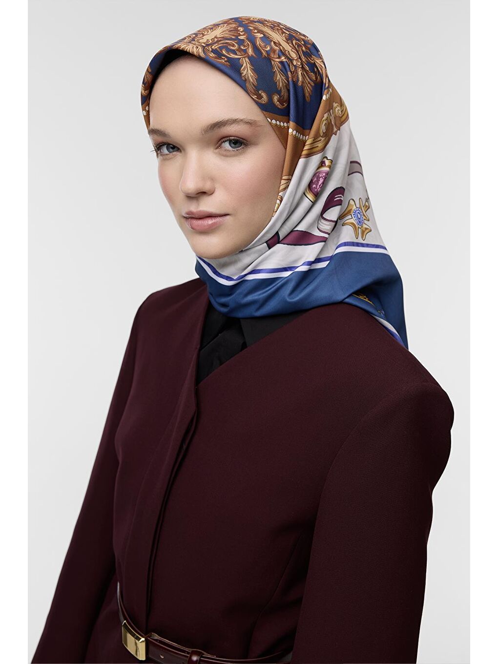 Mavi Desenli Twill İpek Eşarp Emily-2
