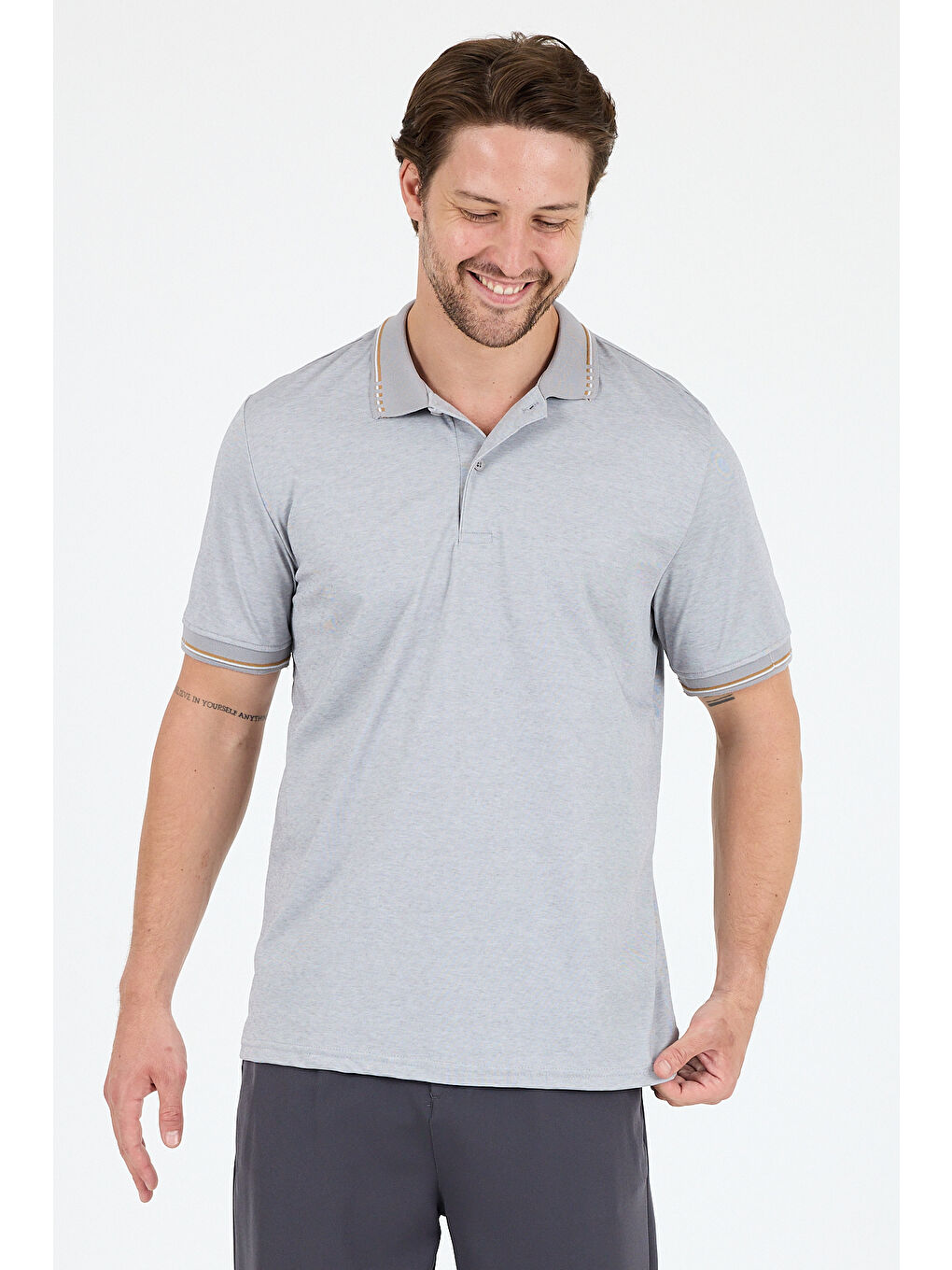 Gri Erkek Polo Yaka Kısa Kollu Tişört 5029-2