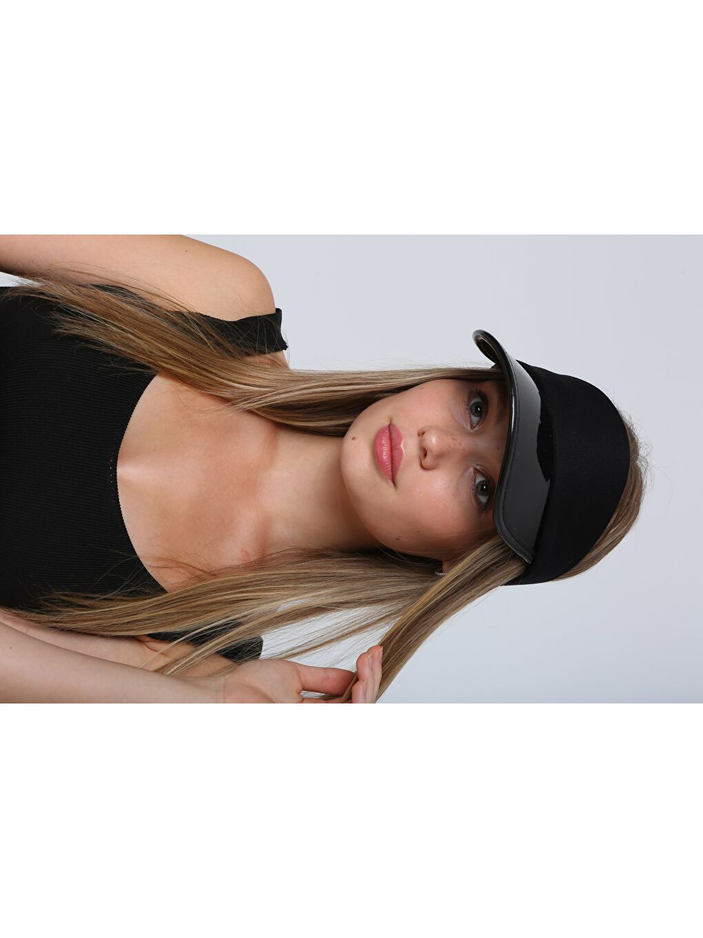 Siyah Tepesi Açık Aynalı Rugan Tenisçi Vizör Şapka SPK14