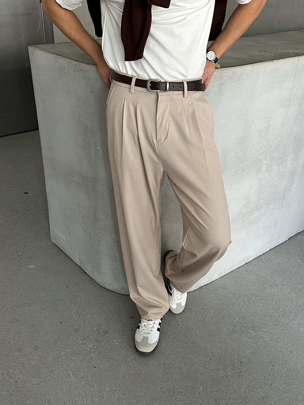 Ekru Erkek Pileli Baggy Kalıp Kumaş Pantolon-1