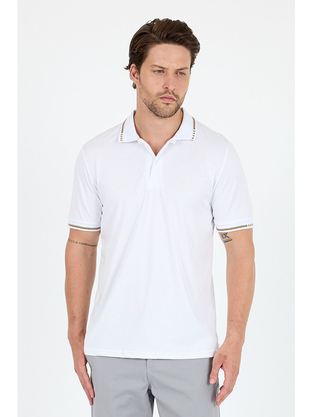 Beyaz Erkek Polo Yaka Kısa Kollu Tişört 5029-2