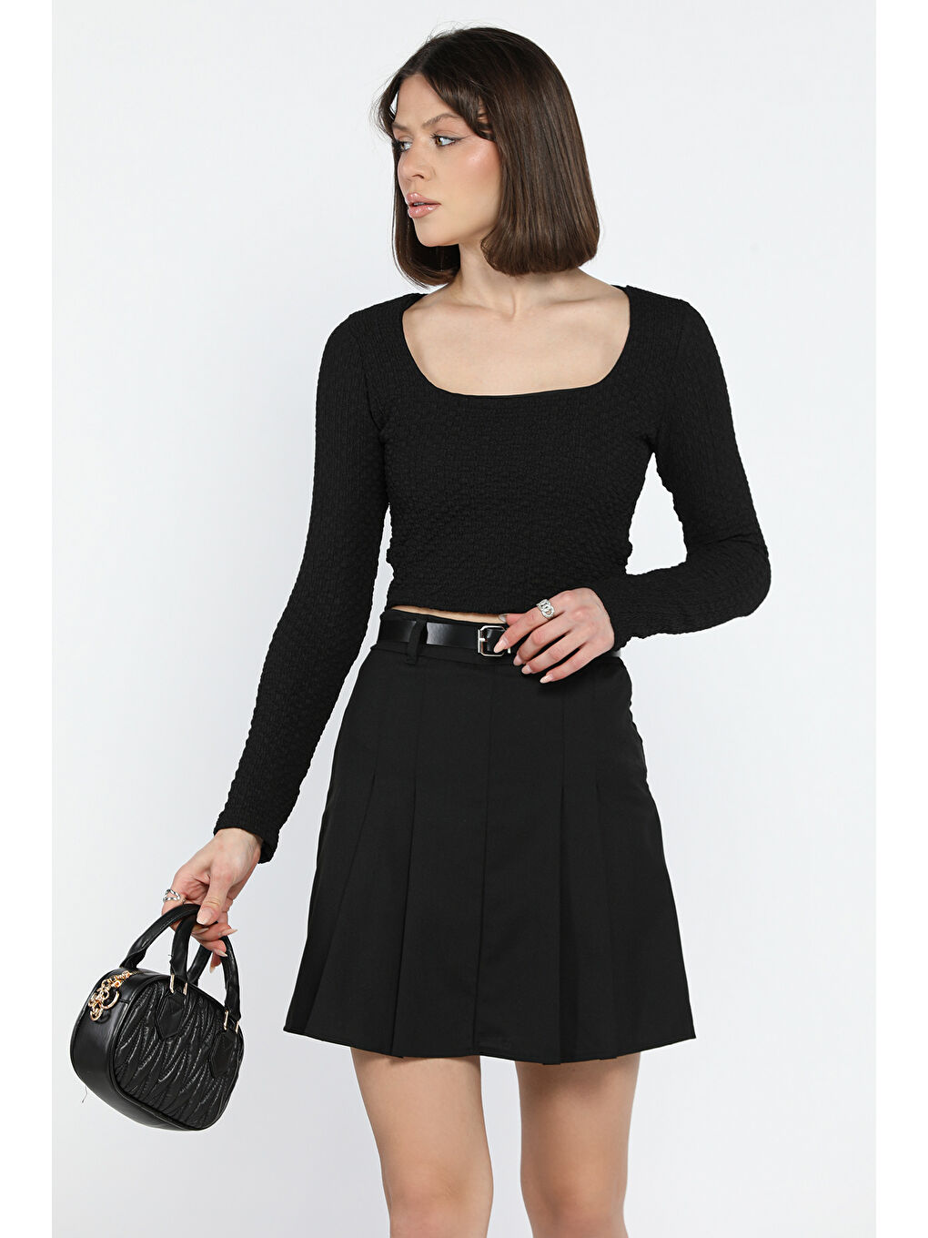 Siyah Kadın Bel Kemerli İçi Şortlu Pileli Etek-1