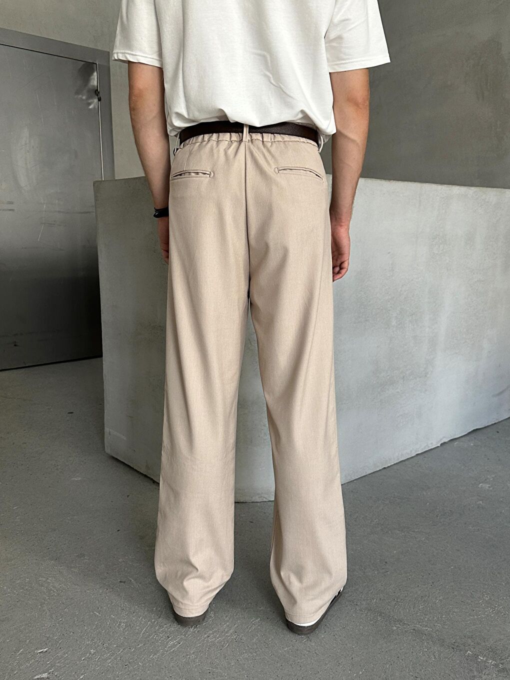 Ekru Erkek Pileli Baggy Kalıp Kumaş Pantolon-6