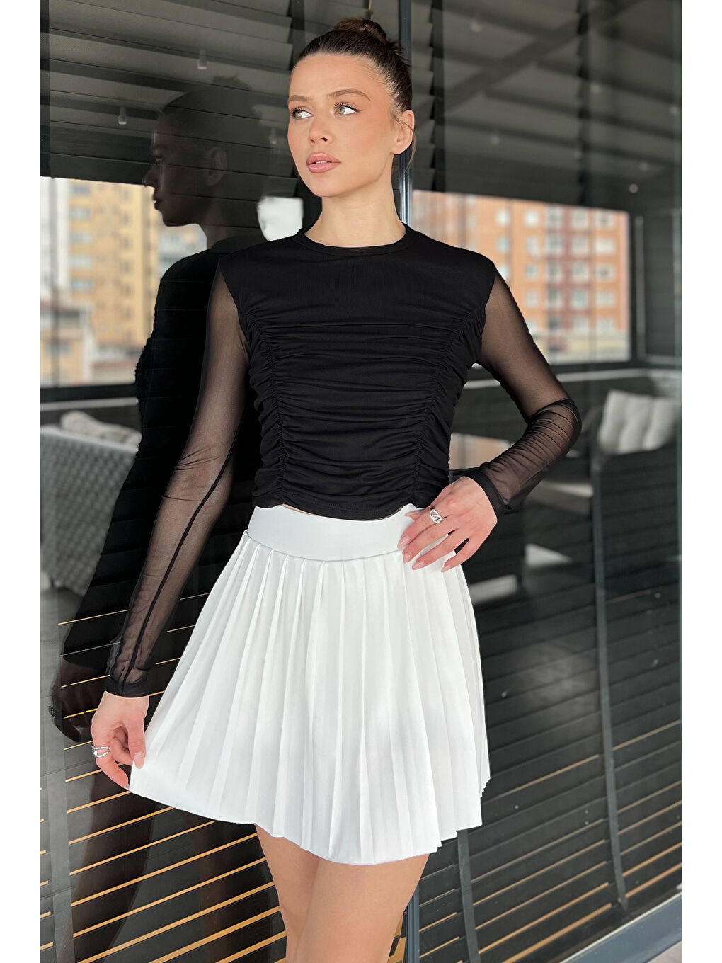 Ekru Kadın Elastanlı Pileli Şort Etek-1