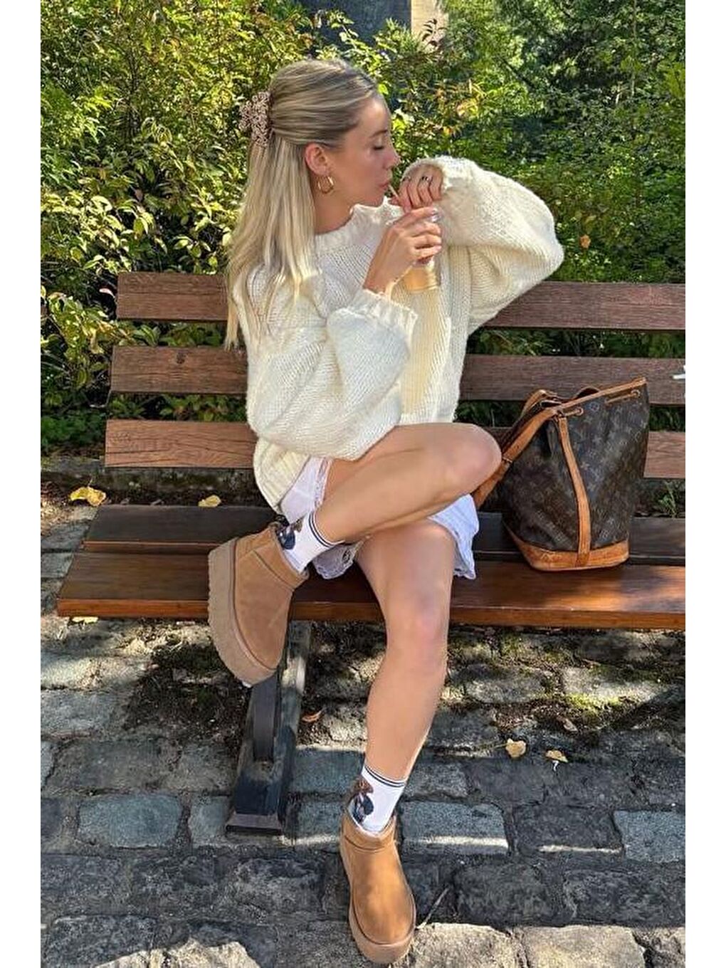 Ekru Balon Kol Rahat Kesim Kadın Triko Kazak Mg2602