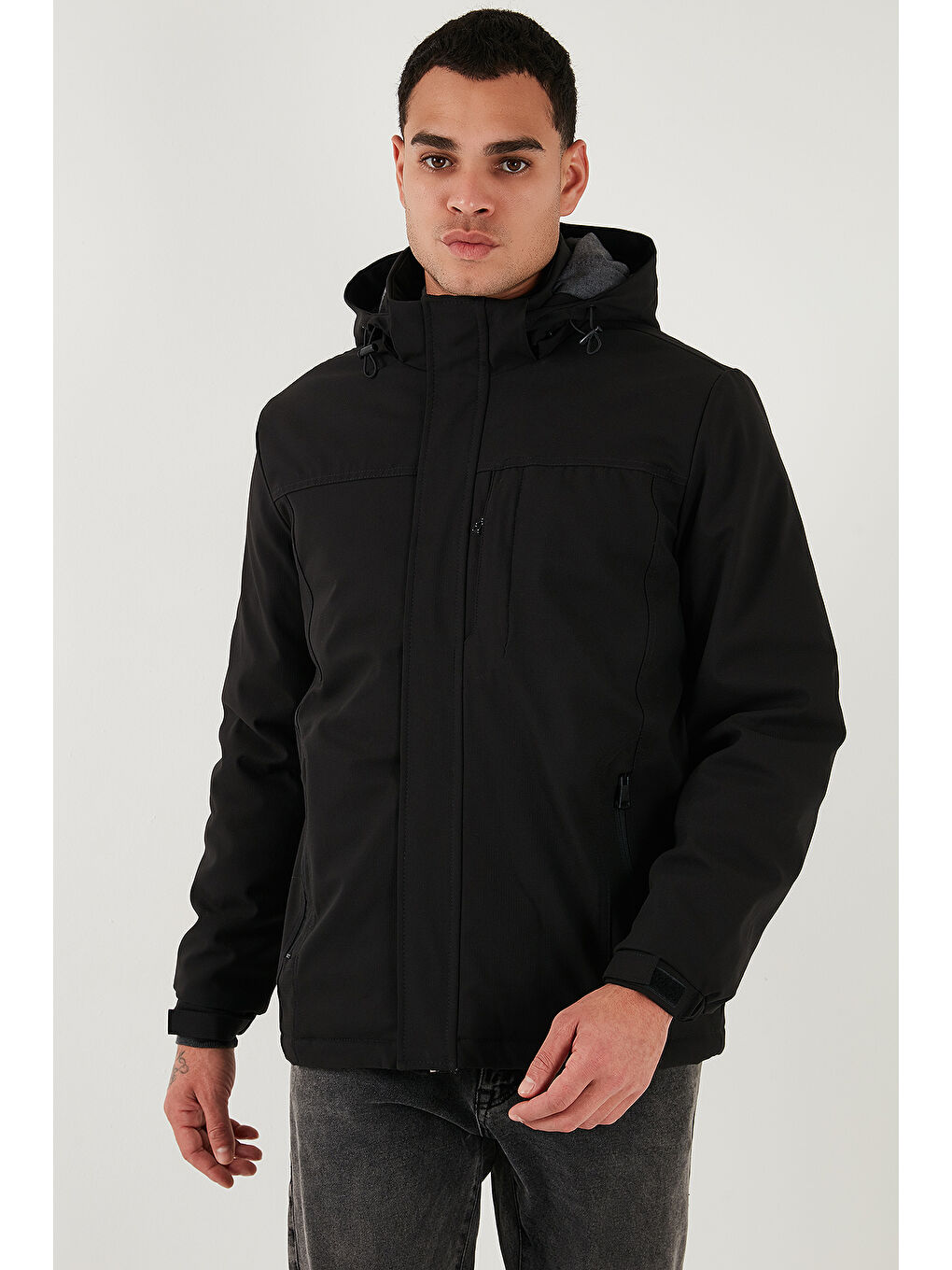 Siyah Regular Fit Çıkarılabilir Kapüşonlu Astarlı Kürklü Kapüşon Detaylı Mont 497HECTOR-3