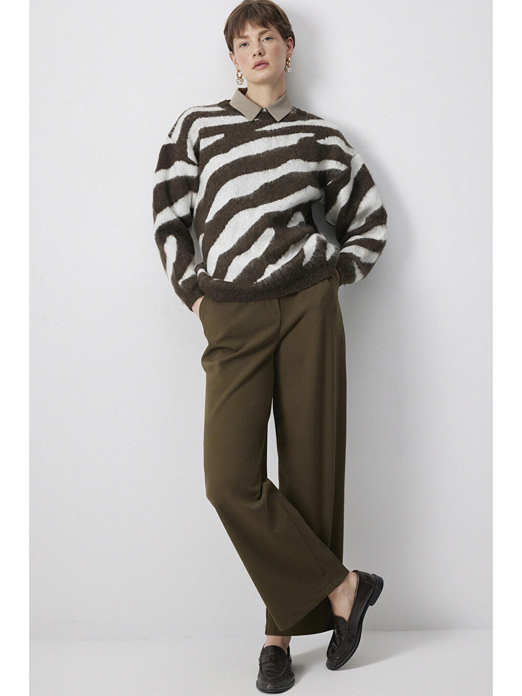 Kahverengi Desenli Triko Kazak-3