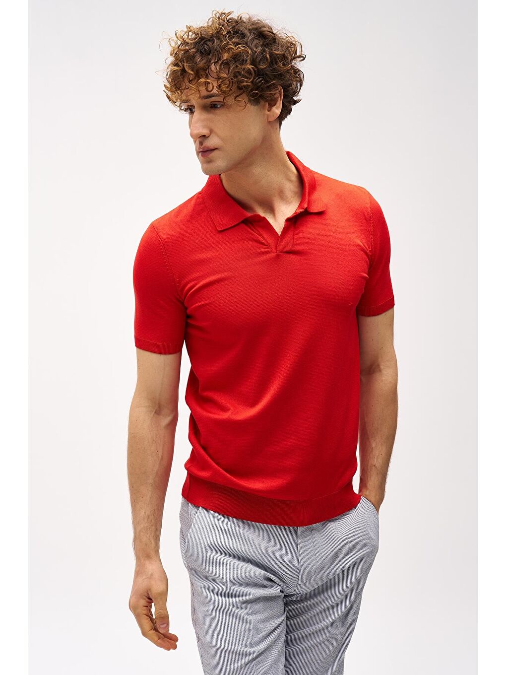 Kırmızı Dar Kalıp Polo Yaka Düz Kısa Kollu Triko Tişört-1