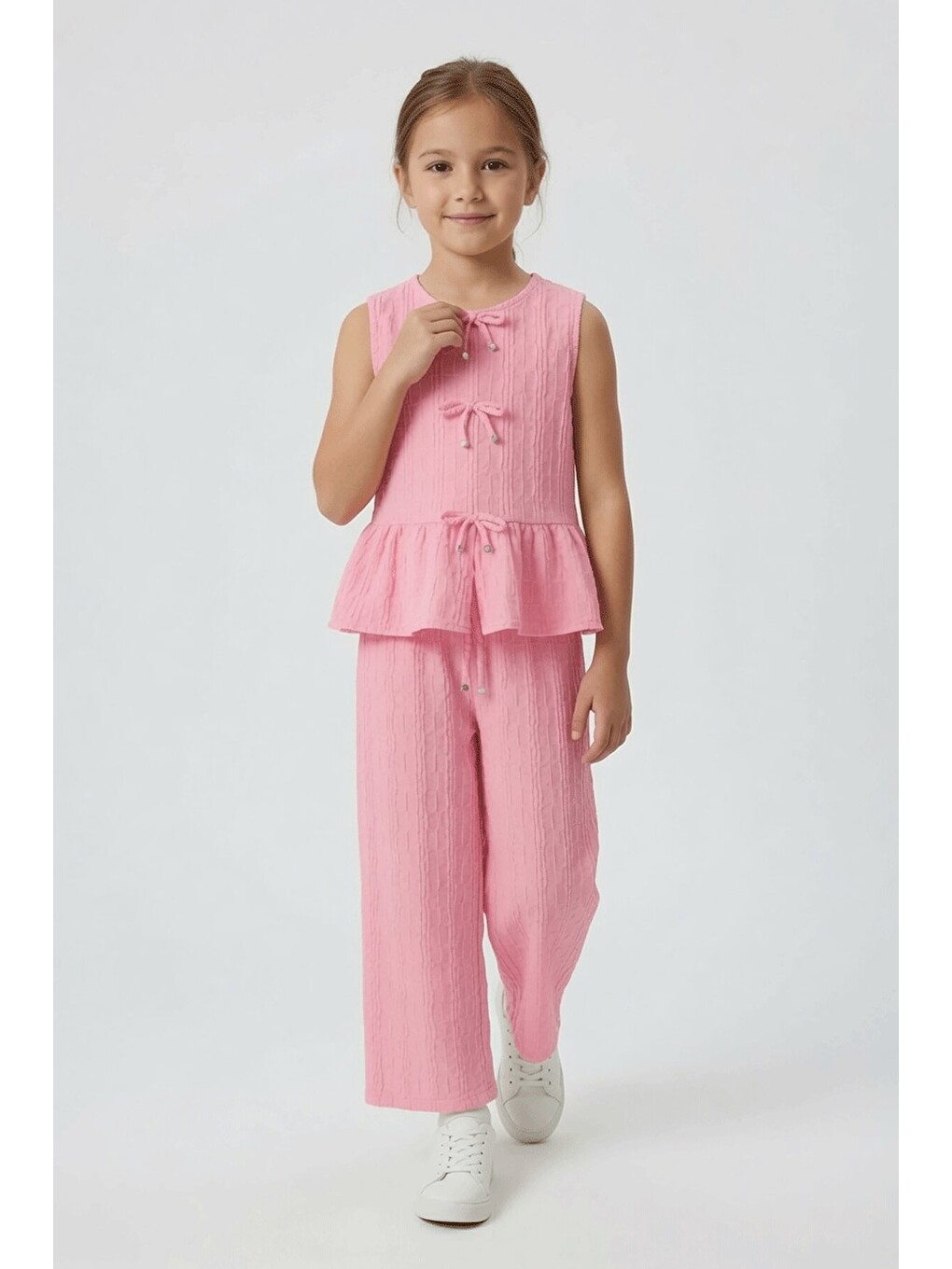 Pembe Sıfır Kol Fiyonklu Bluz Geniş Paça Pantolonlu Kız Çocuk 2li Takım 24712-2