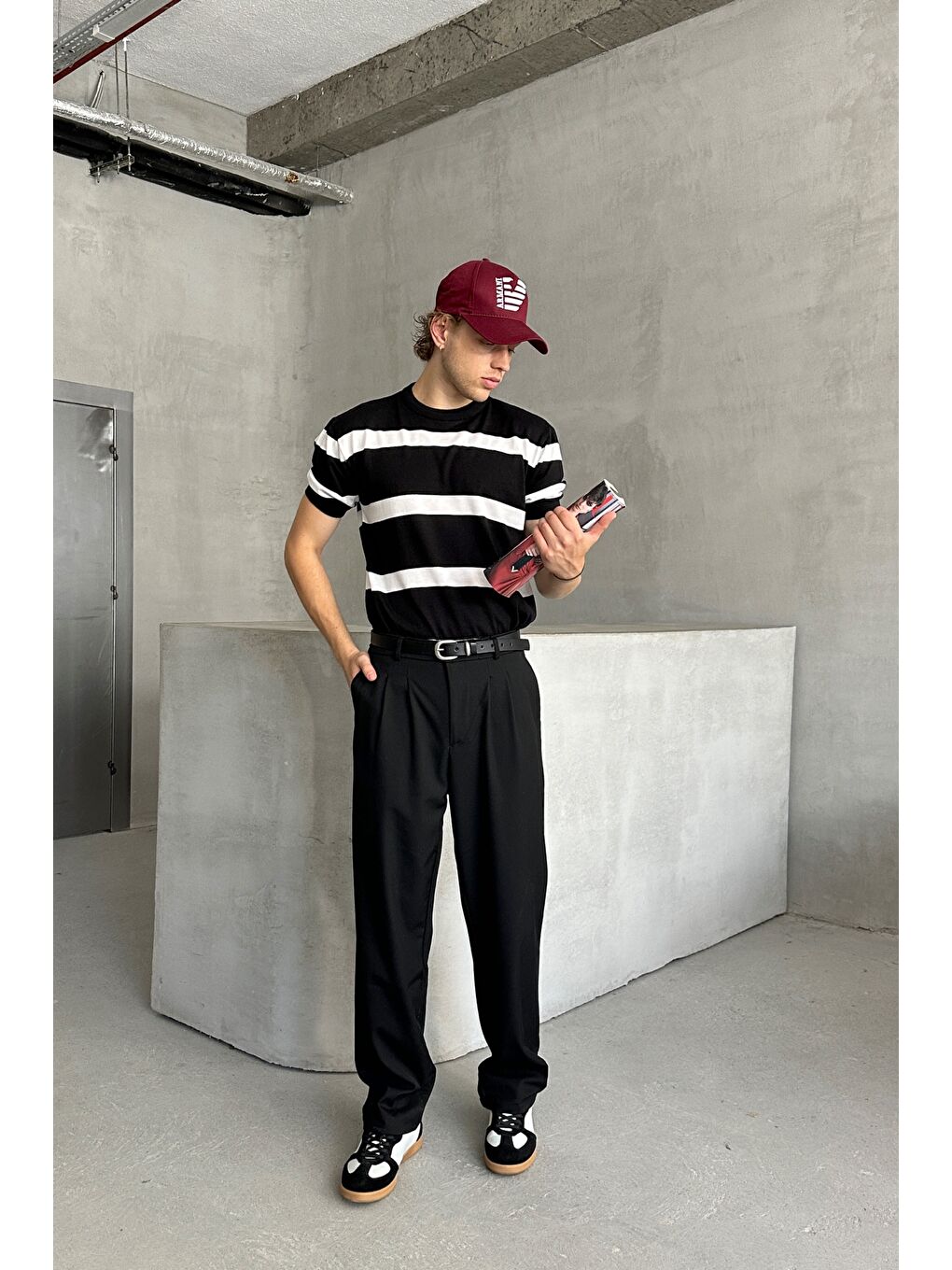 Siyah Erkek Pileli Baggy Kalıp Kumaş Pantolon-2