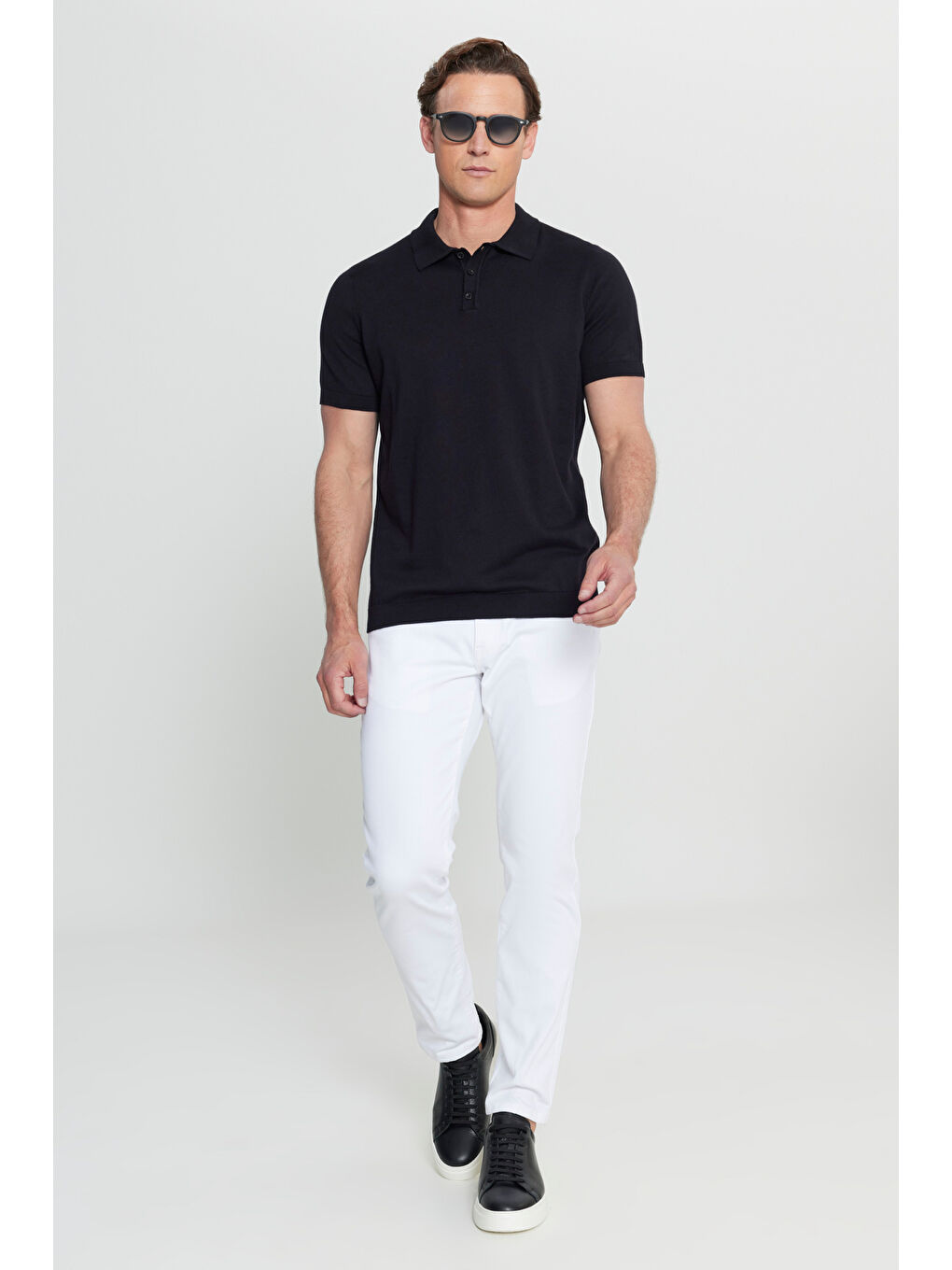 Erkek Siyah %100 Pamuk Standart Fit Normal Kesim Polo Yaka Triko Tişört-1