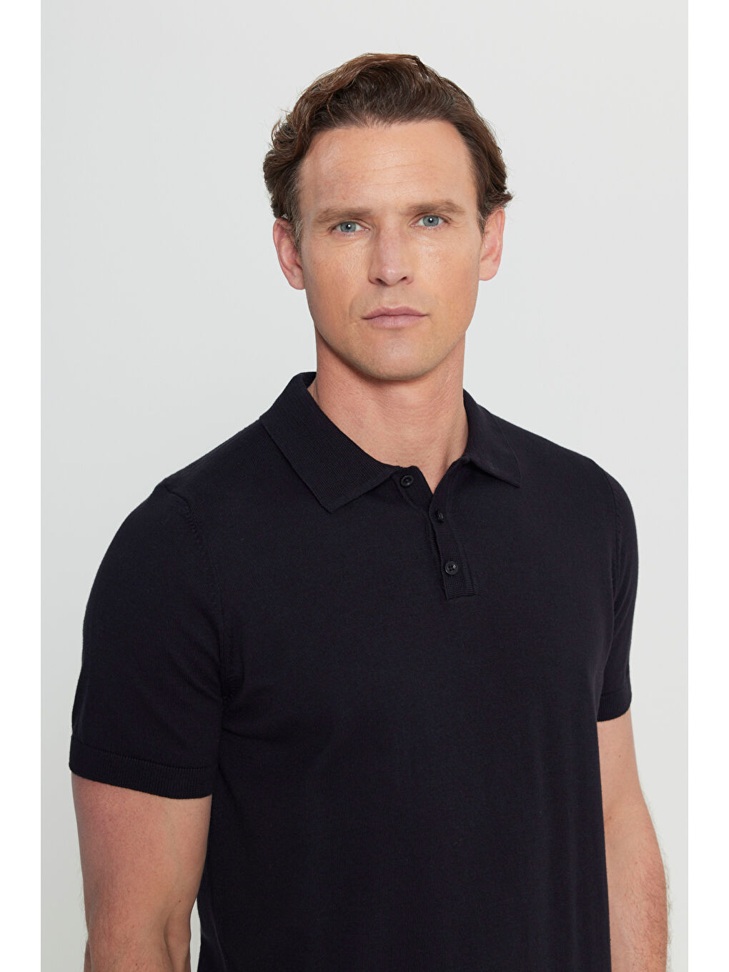 Erkek Siyah %100 Pamuk Standart Fit Normal Kesim Polo Yaka Triko Tişört-3