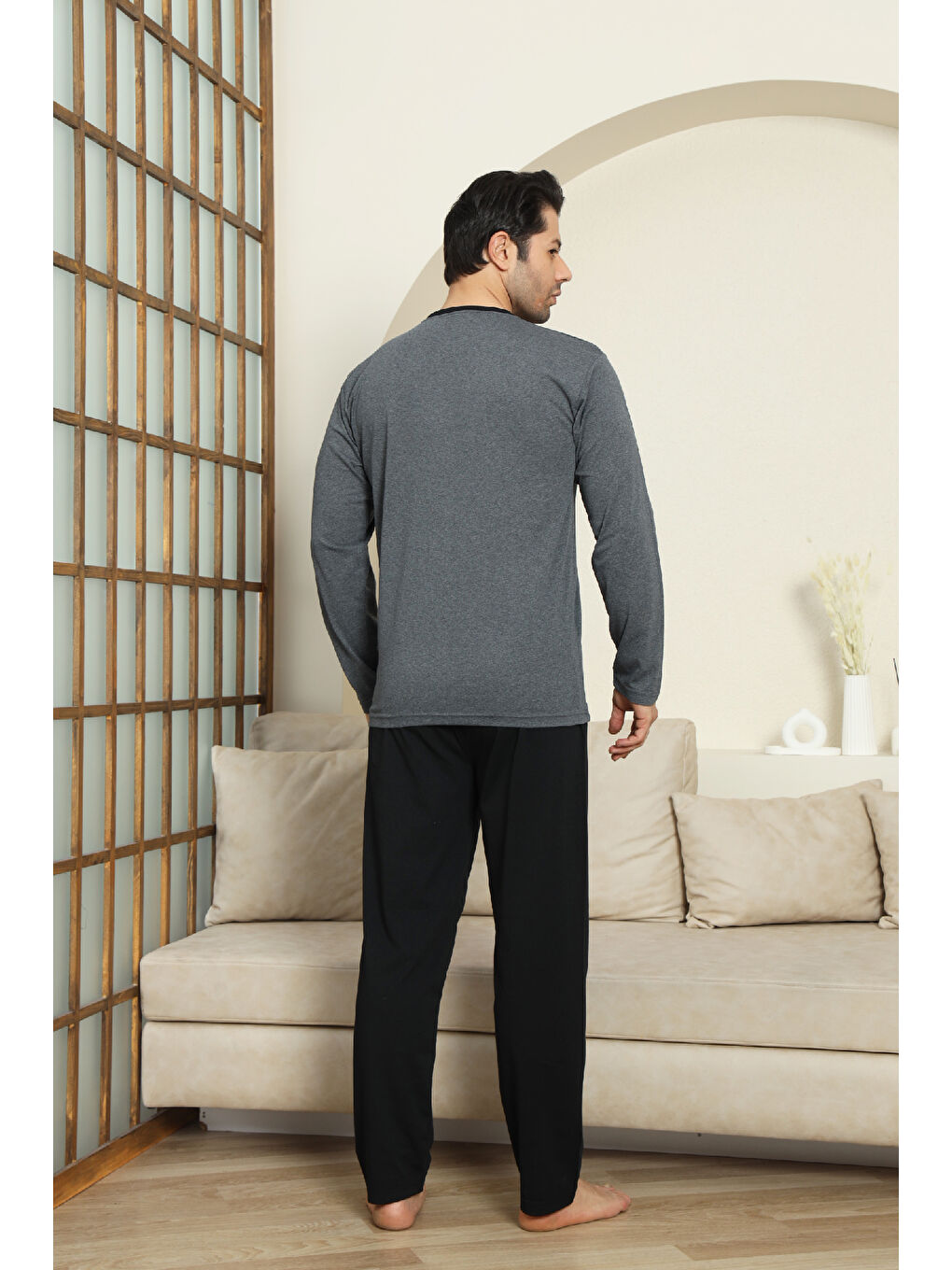 Gri Erkek %100 Pamuklu Pijama Takımı-Robalı ve 3 Düğmeli-12489-3