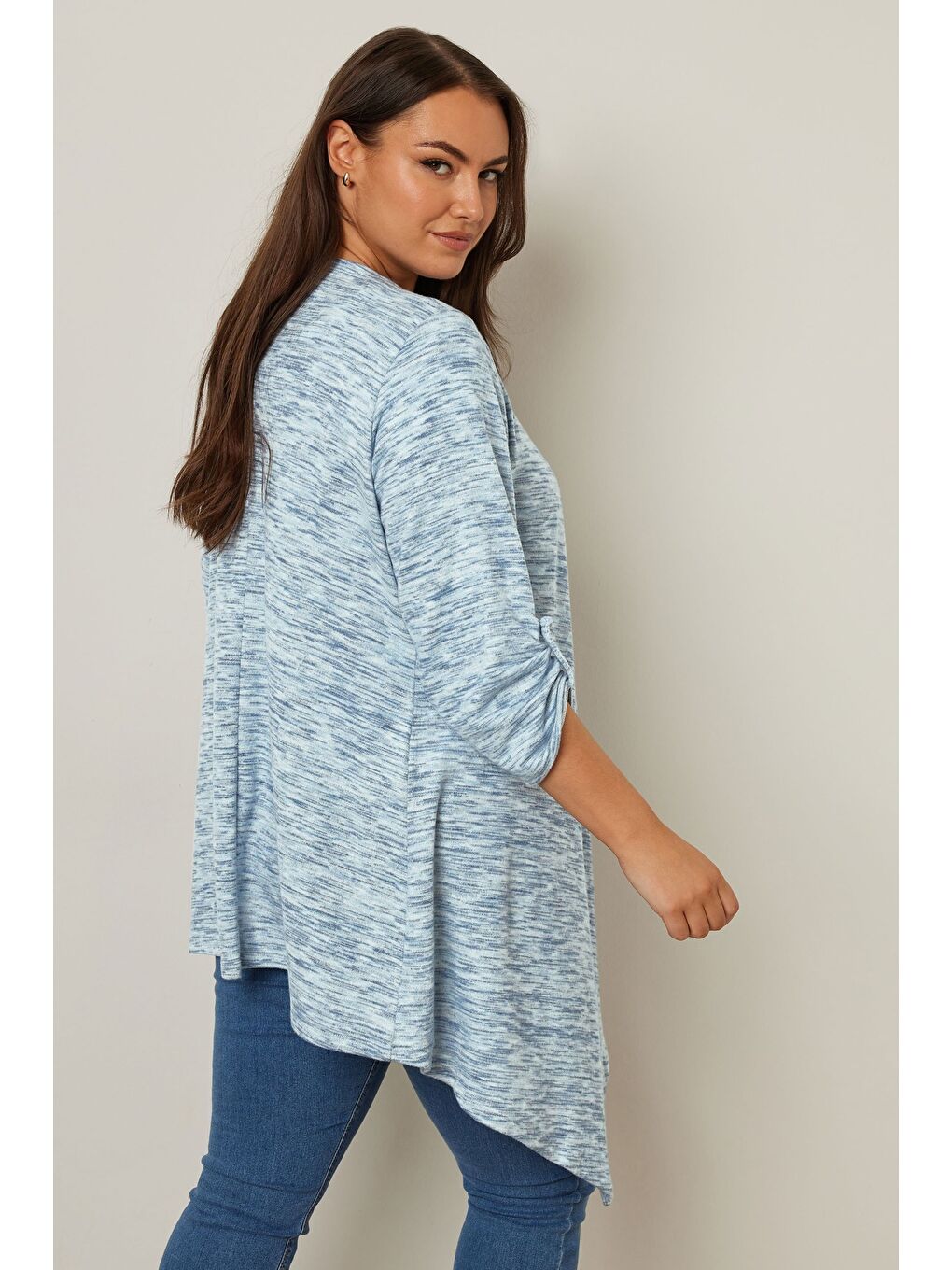 Mavi Büyük Beden Uzun Kollu Önü Kapamasız Asimetrik Kesim İnce Hırka 304057-4