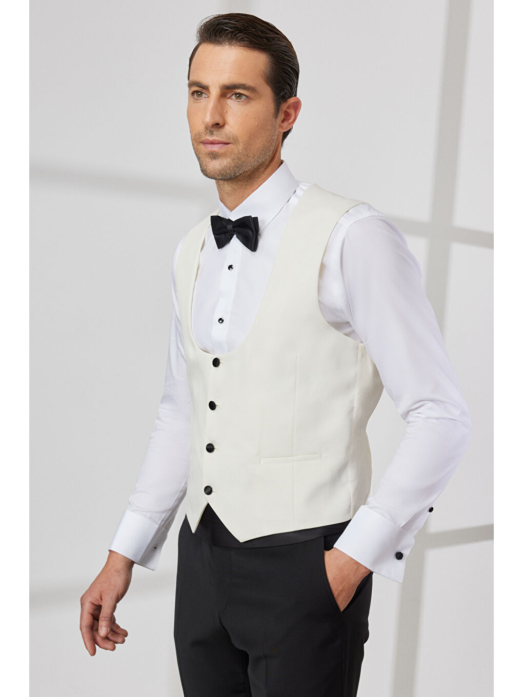 Erkek Beyaz Slim Fit Dar Kesim Şal Yaka Armürlü Yelekli Smokin Takım-7