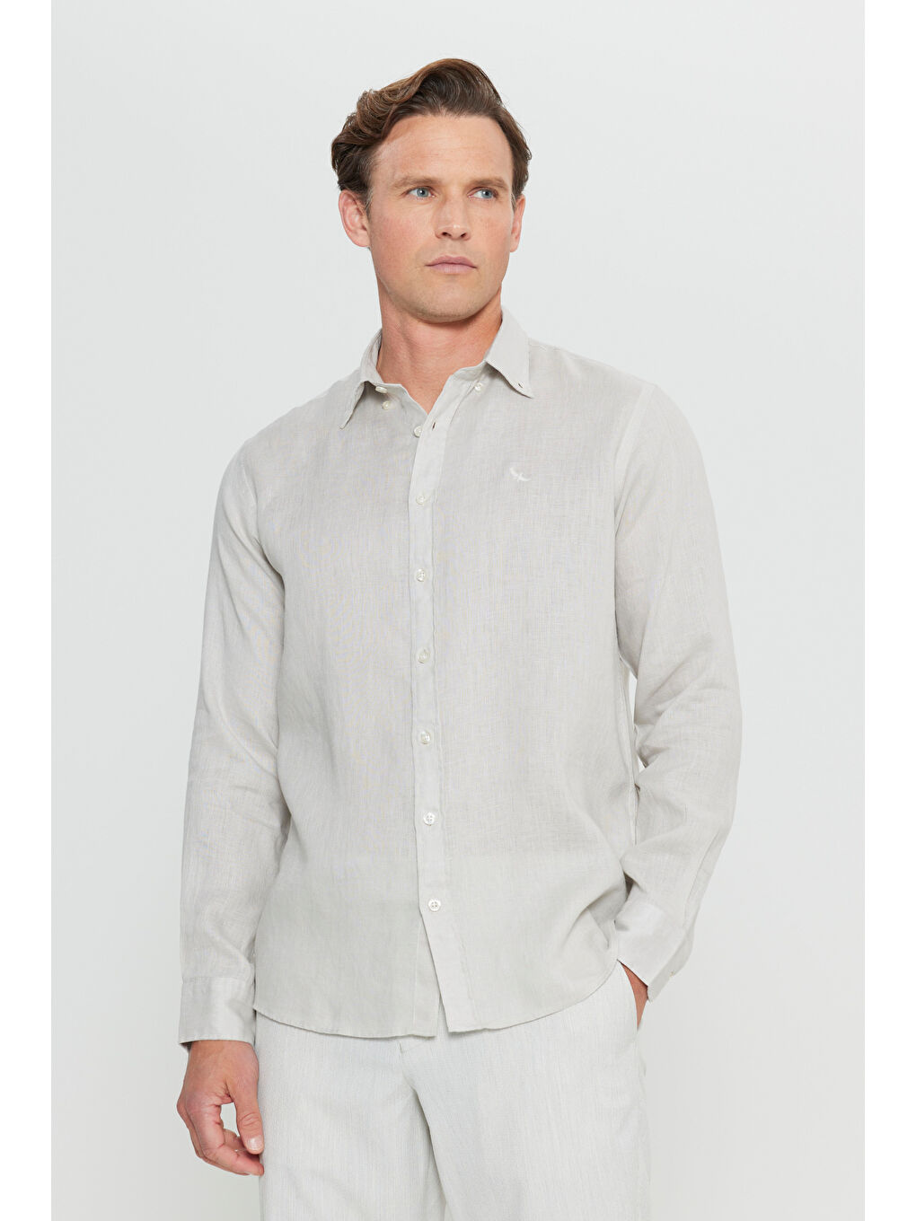 Erkek Bej %100 Keten Comfort Fit Rahat Kesim Düğmeli Yaka Gömlek-2