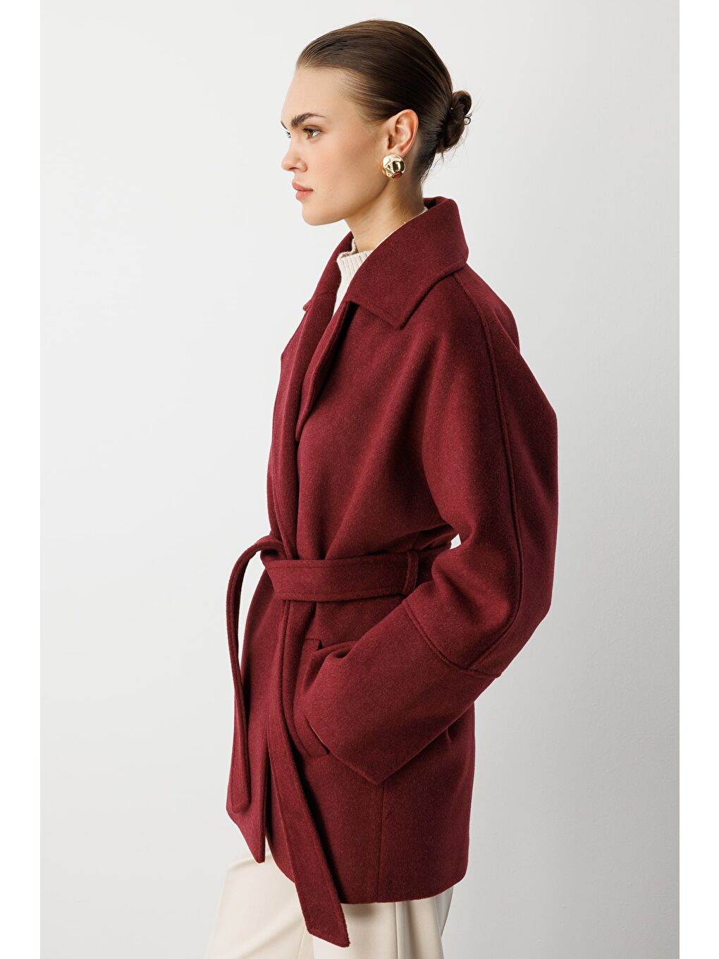 Rahat Kesim Yünlü Kısa Mürdüm Kaşe Kaban-3