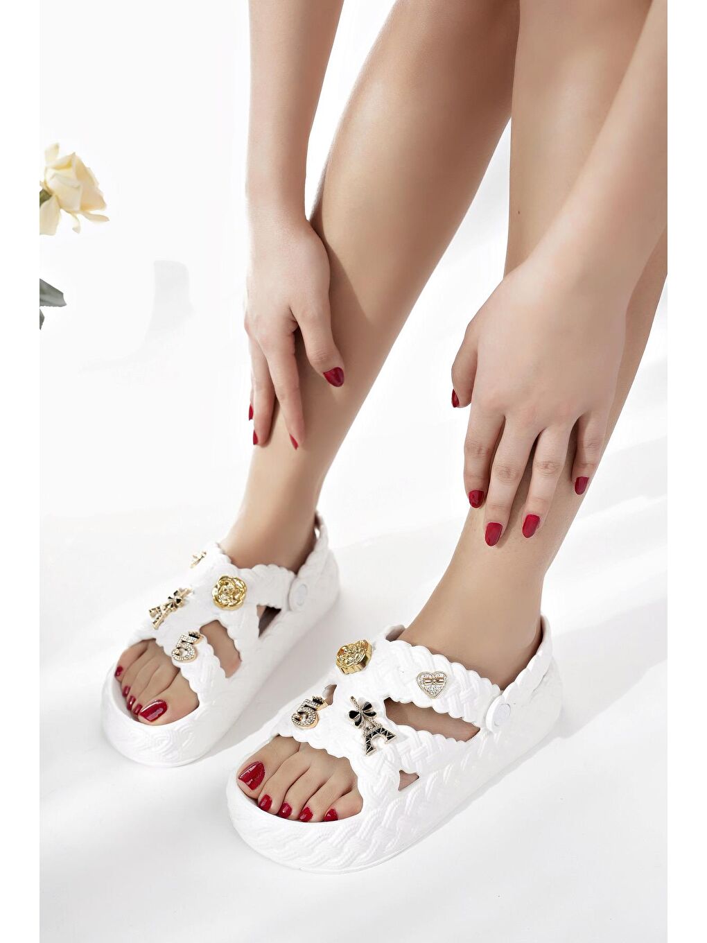 Beyaz TW-804 Kadın Sandalet Günlük Terlik Hafif Yazlık Ayakkabı Havuz Plaj Deniz Terliği Deniz Ayakkabısı-1