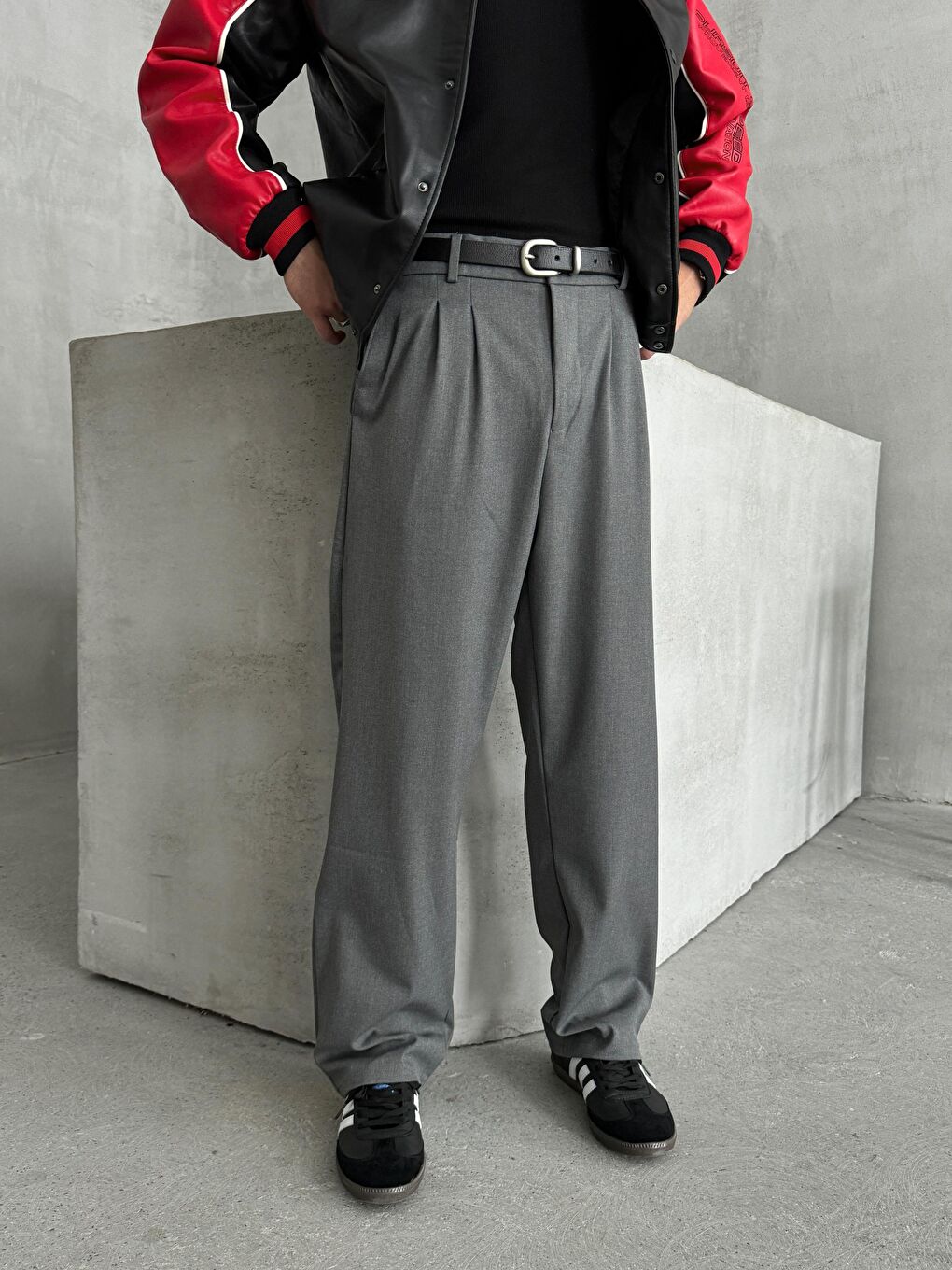 Antrasit Erkek Pileli Baggy Kalıp Kumaş Pantolon-3