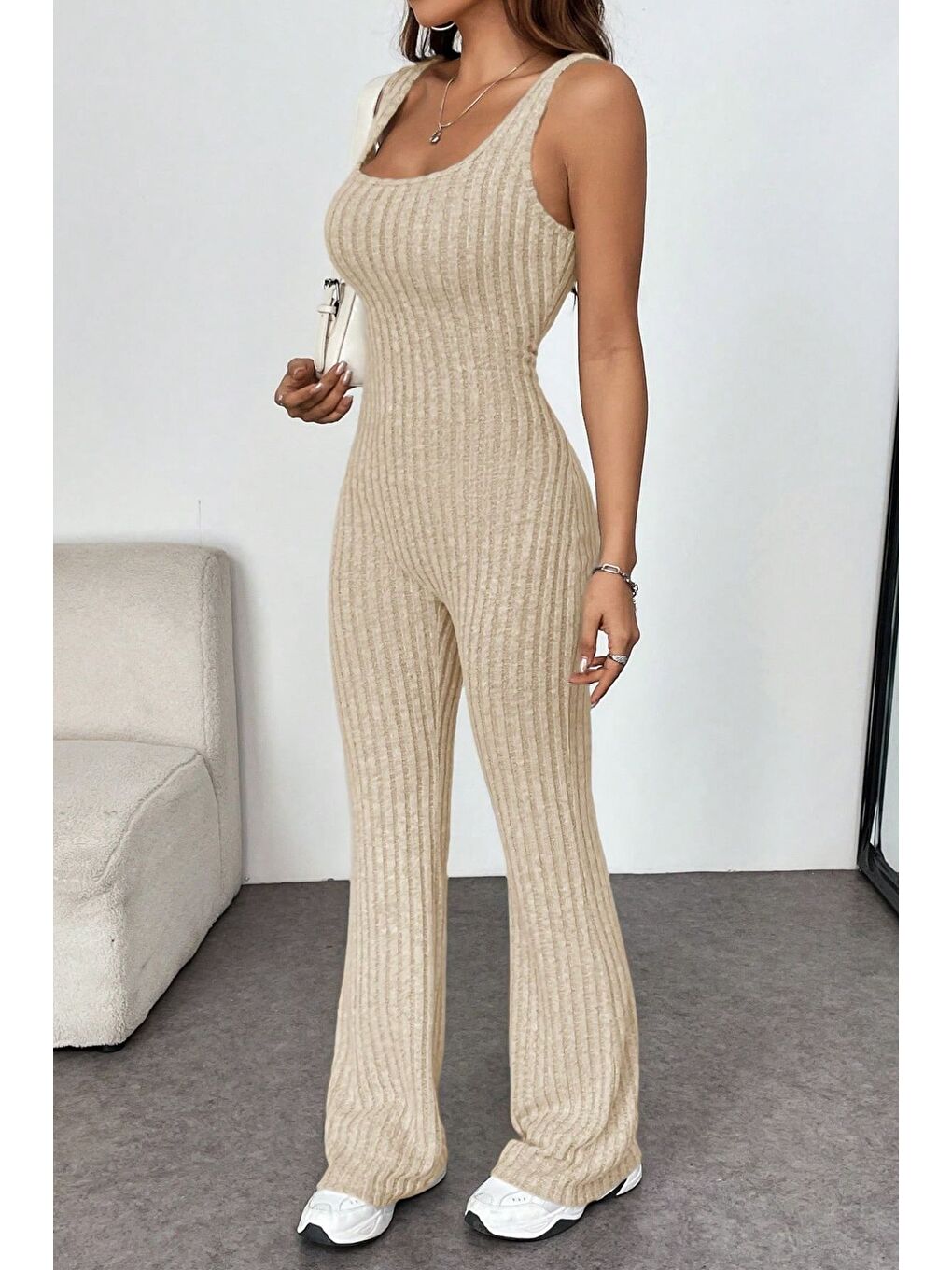 Kadın Bej Yivli Sırtı Açık İnce Tulum-3