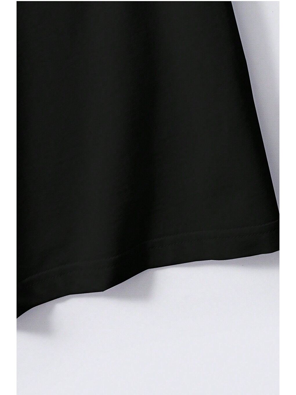 Kadın Siyah Beyaz Bisiklet Yaka Gülücük Baskılı 2 Li Tişört-2