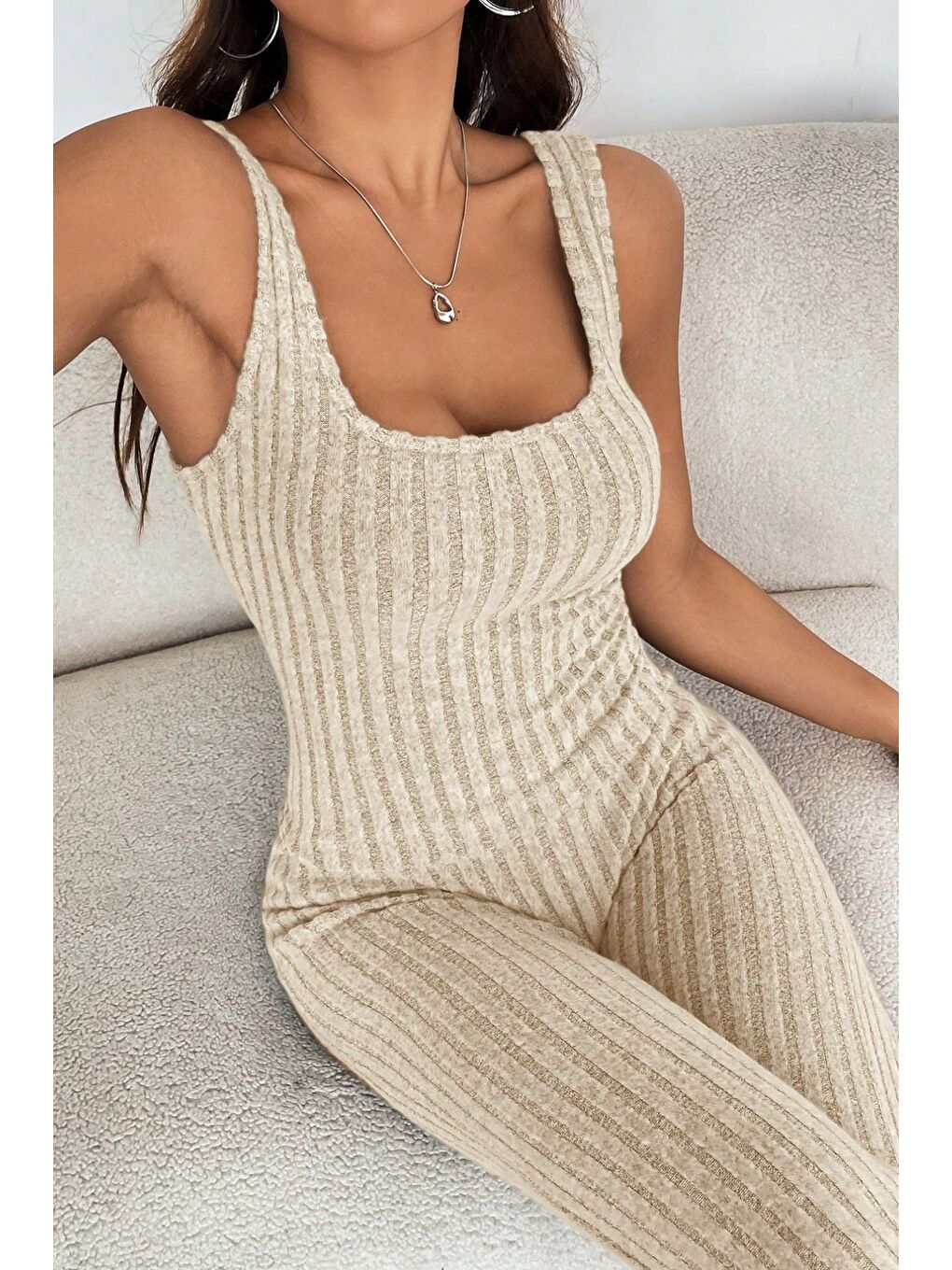 Kadın Bej Yivli Sırtı Açık İnce Tulum-4