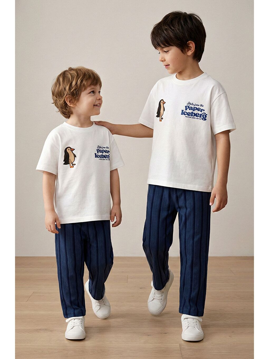 Paper Baskılı Erkek Çocuk Alt - Üst Takım Beyaz Lacivert