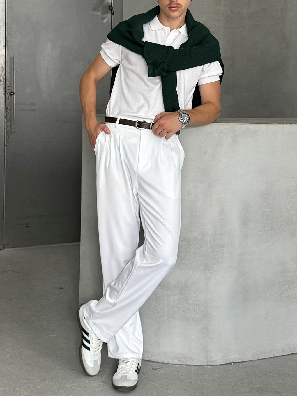 Beyaz Erkek Pileli Baggy Kalıp Kumaş Pantolon