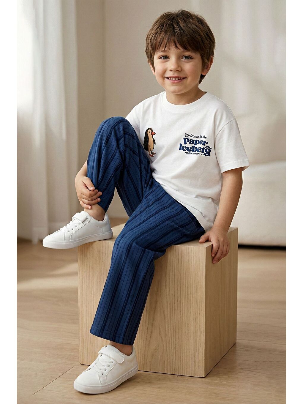 Paper Baskılı Erkek Çocuk Alt - Üst Takım Beyaz Lacivert-5