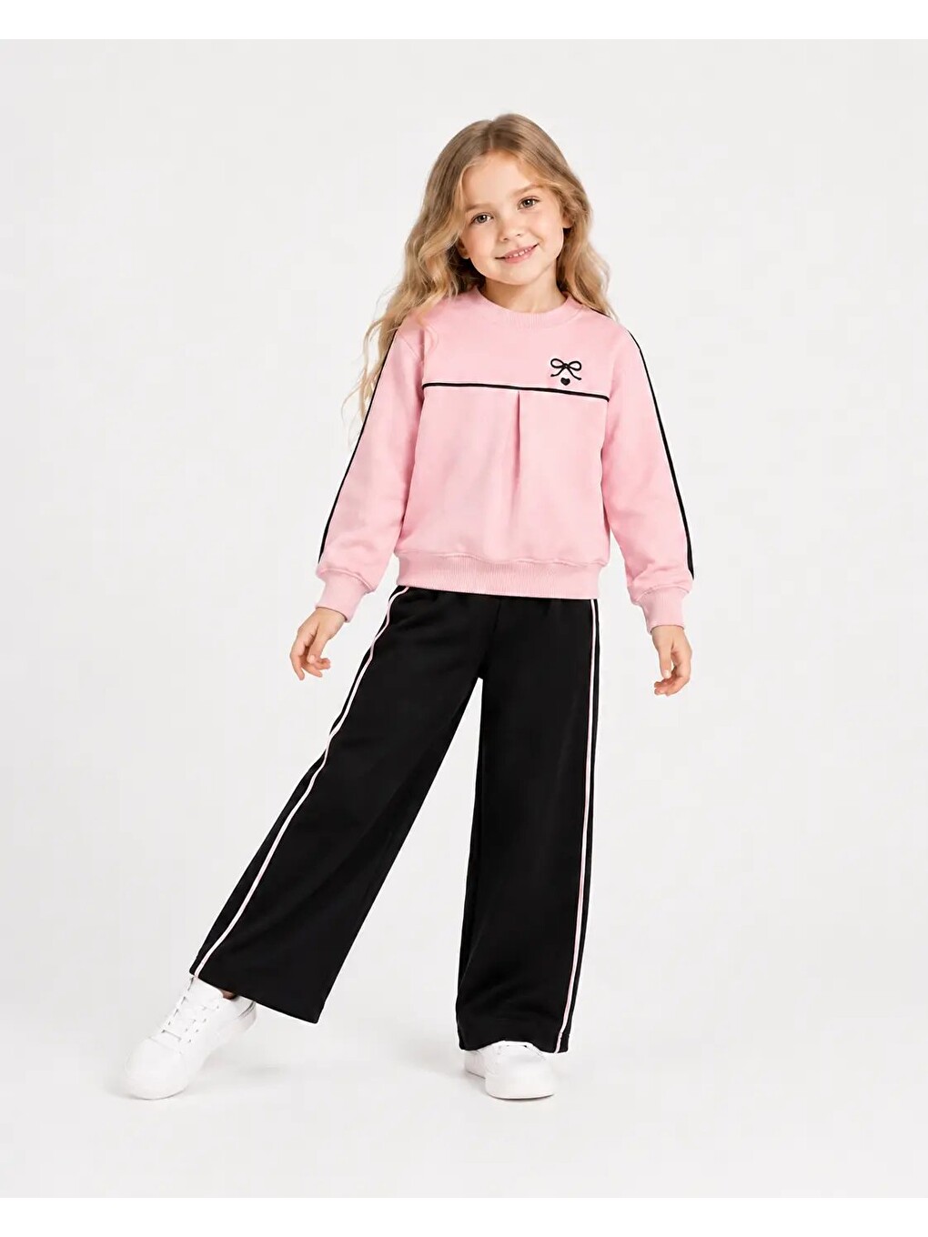 Pembe Fiyonk Nakışlı Kız Çocuk Takım 32151-1