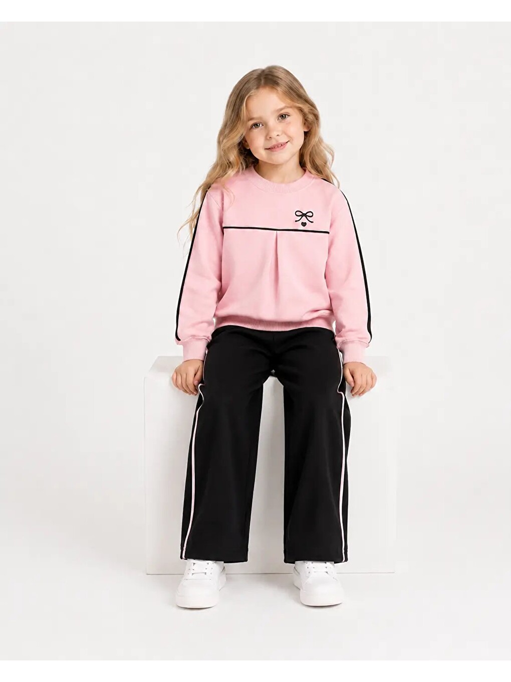 Pembe Fiyonk Nakışlı Kız Çocuk Takım 32151-3