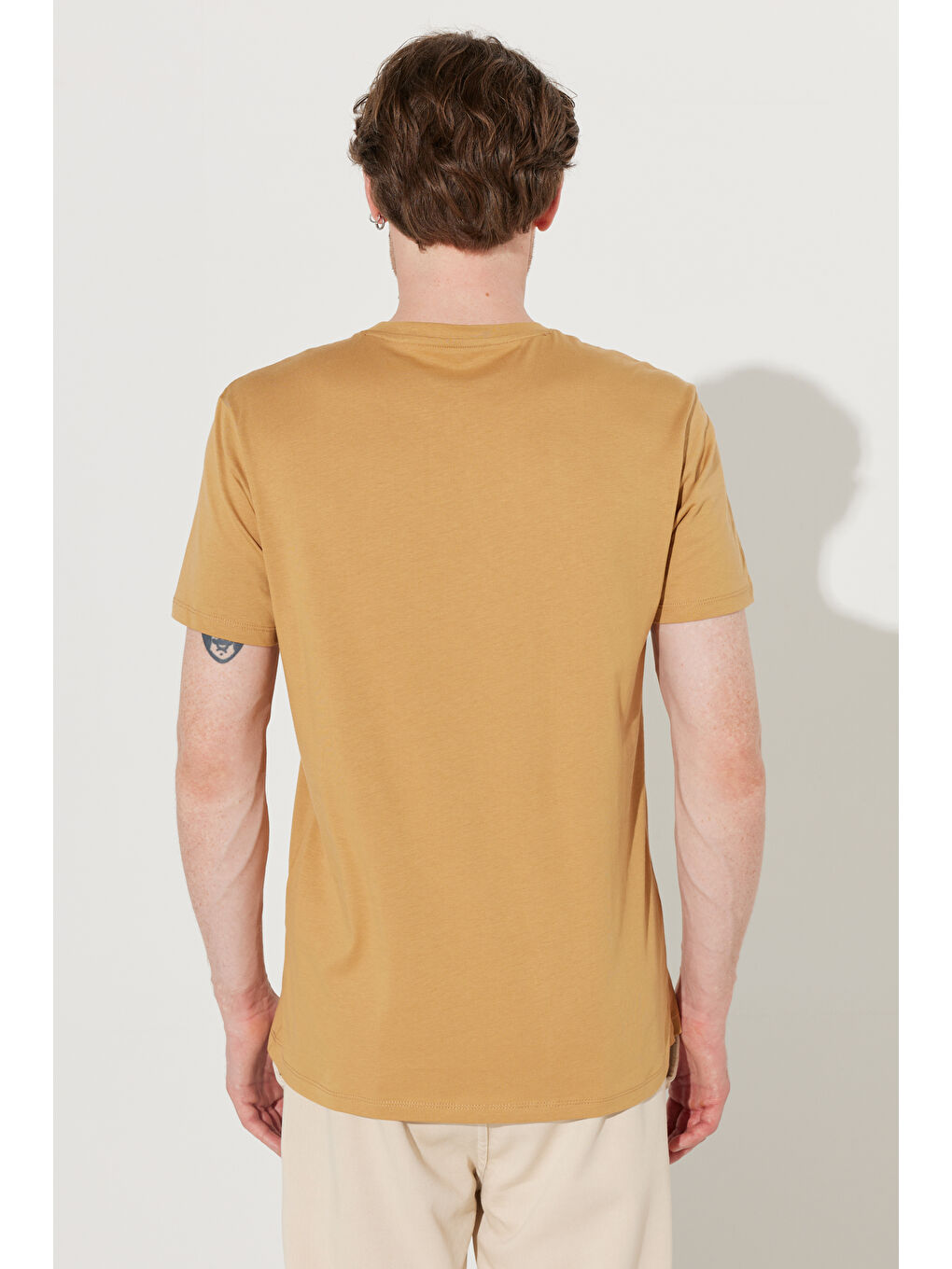 Sarı Erkek Hardal Slim Fit Dar Kesim %100 Pamuk Bisiklet Yaka Kısa Kollu Tişört-8