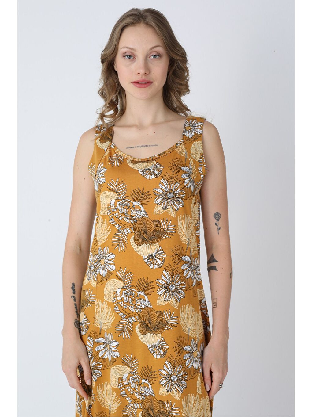 Turuncu Desenli Pamuklu Yazlık Cepli Kadın Elbise-2