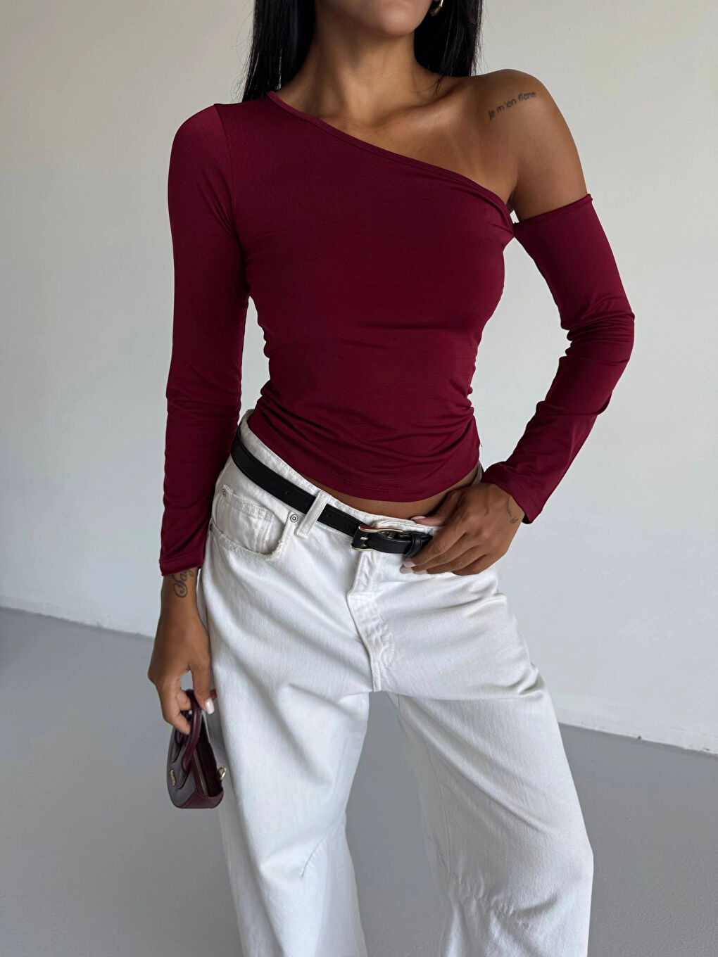 Kadın Bordo Asimetrik Yaka Drapeli Sandy Bluz HZL25S-FRY123361-3