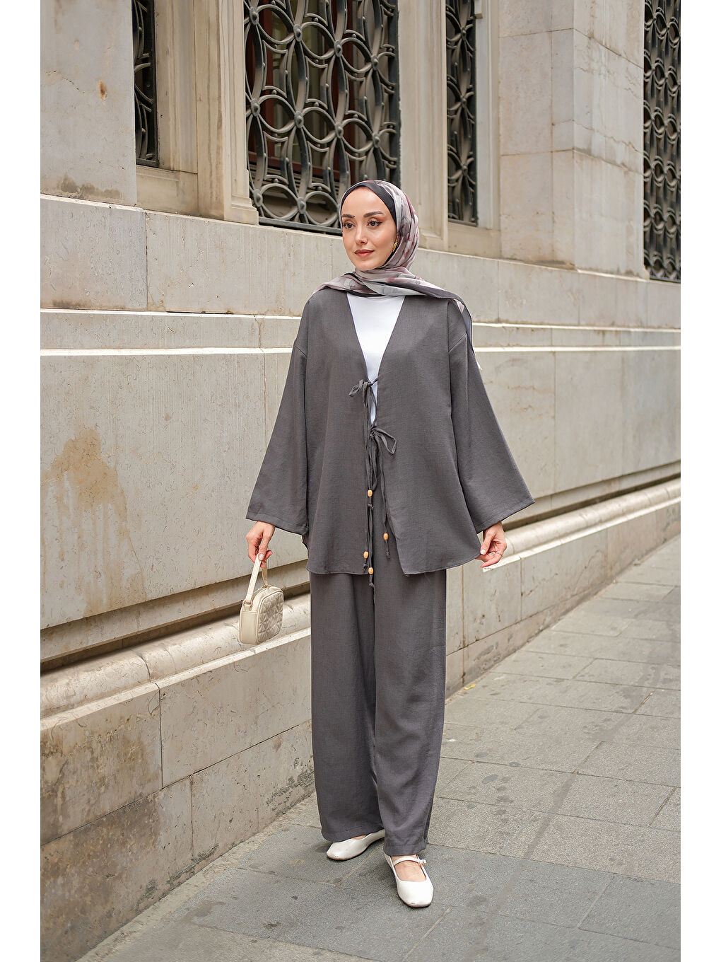 Kadın Ön Bağlama Detaylı Takım Antrasit-3