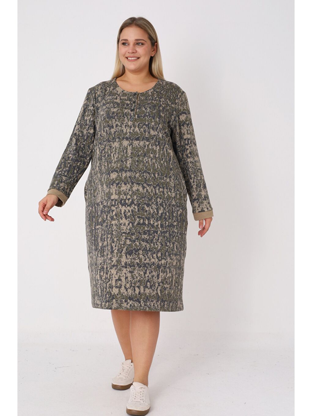Haki Desenli Düğmeli Cepli Biye Detaylı Jakarlı Kumaş Kadın Büyük Beden Elbise-2