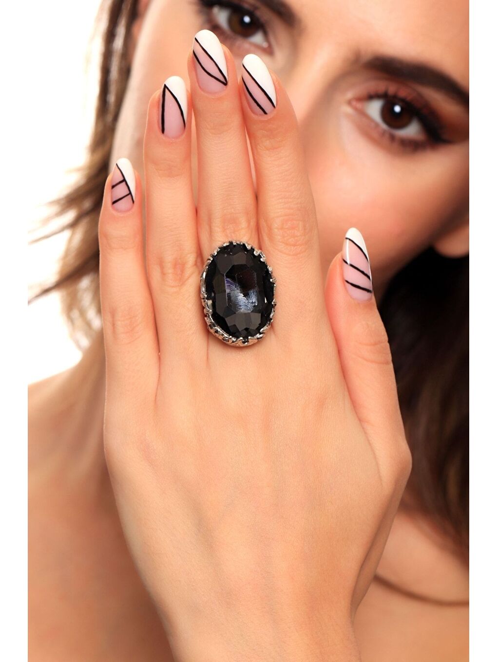 Siyah Kadın Antik Gümüş Kaplama Kristal Kesme Taş Detaylı Ayarlanabilir Tasarım Yüzük-2