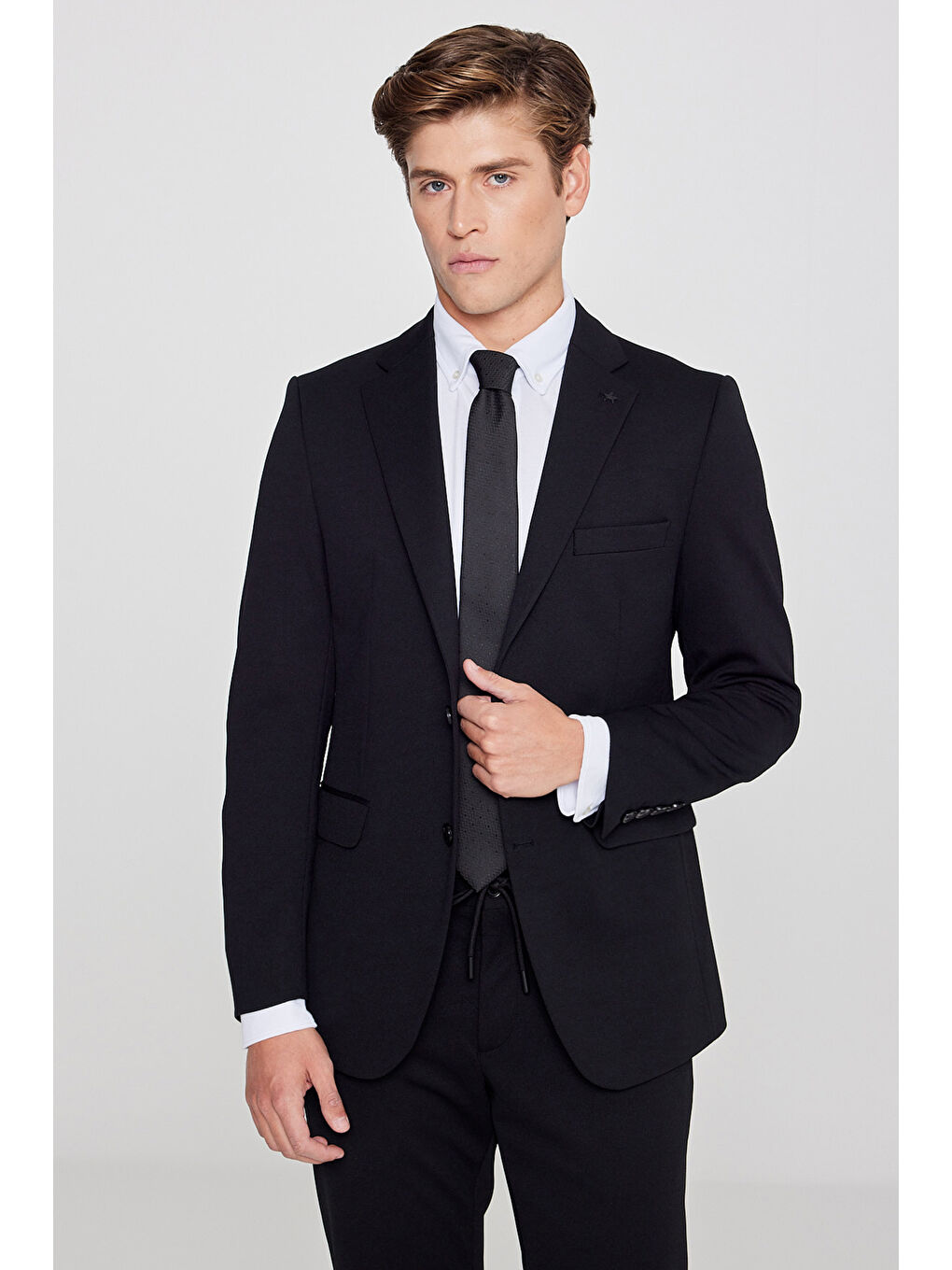 Erkek Siyah Slim Fit Dar Kesim Mono Yaka Beli Bağlamalı Kapak Cepli Esnek Takım Elbise-1