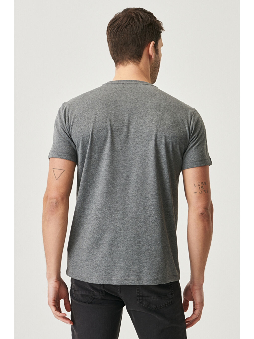 Erkek Antrasit Slim Fit Dar Kesim %100 Pamuk Bisiklet Yaka Kısa Kollu Tişört-4