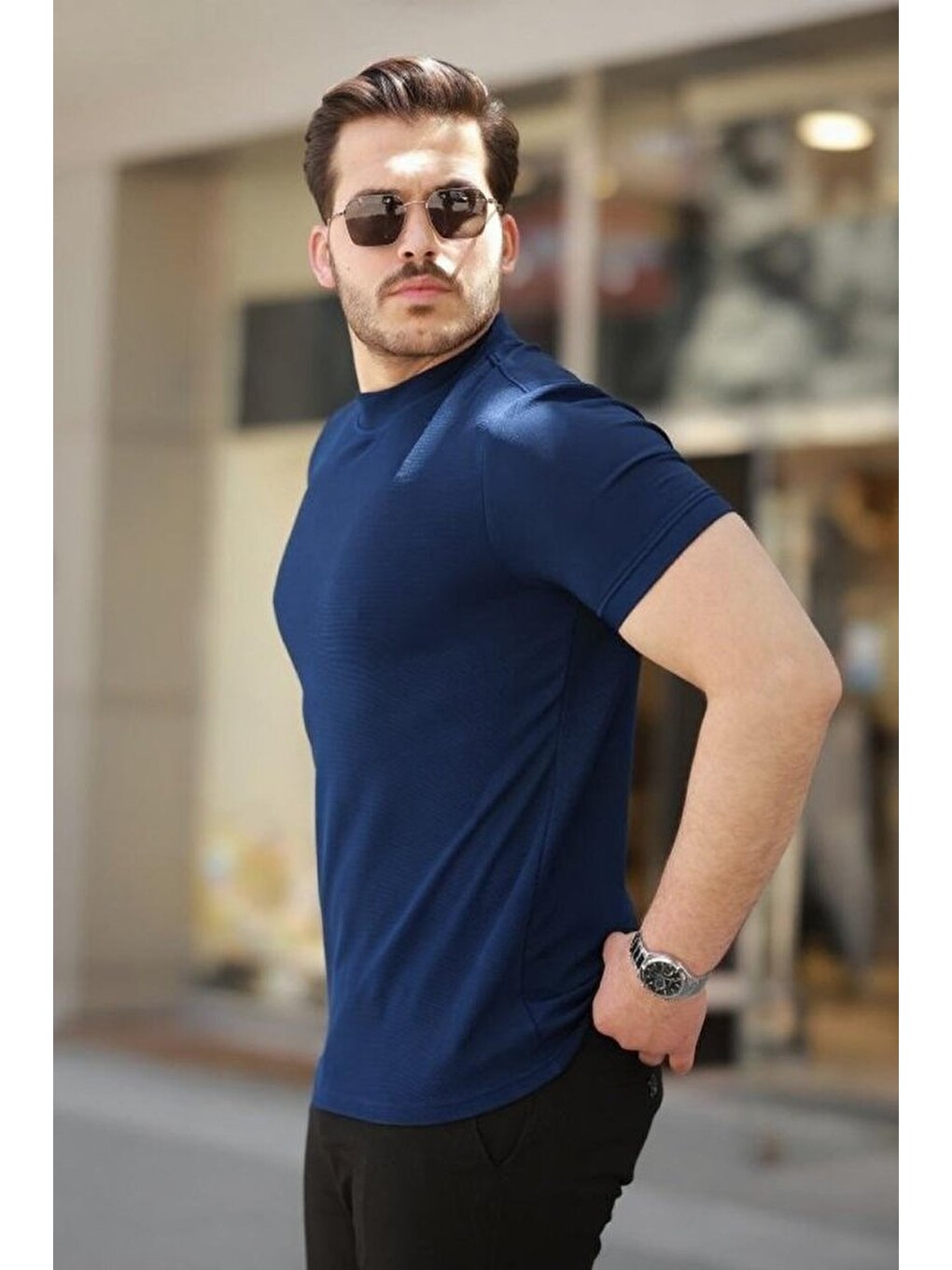 Lacivert Erkek Yarım Balıkçı Yaka Kısa Kollu T-shirt