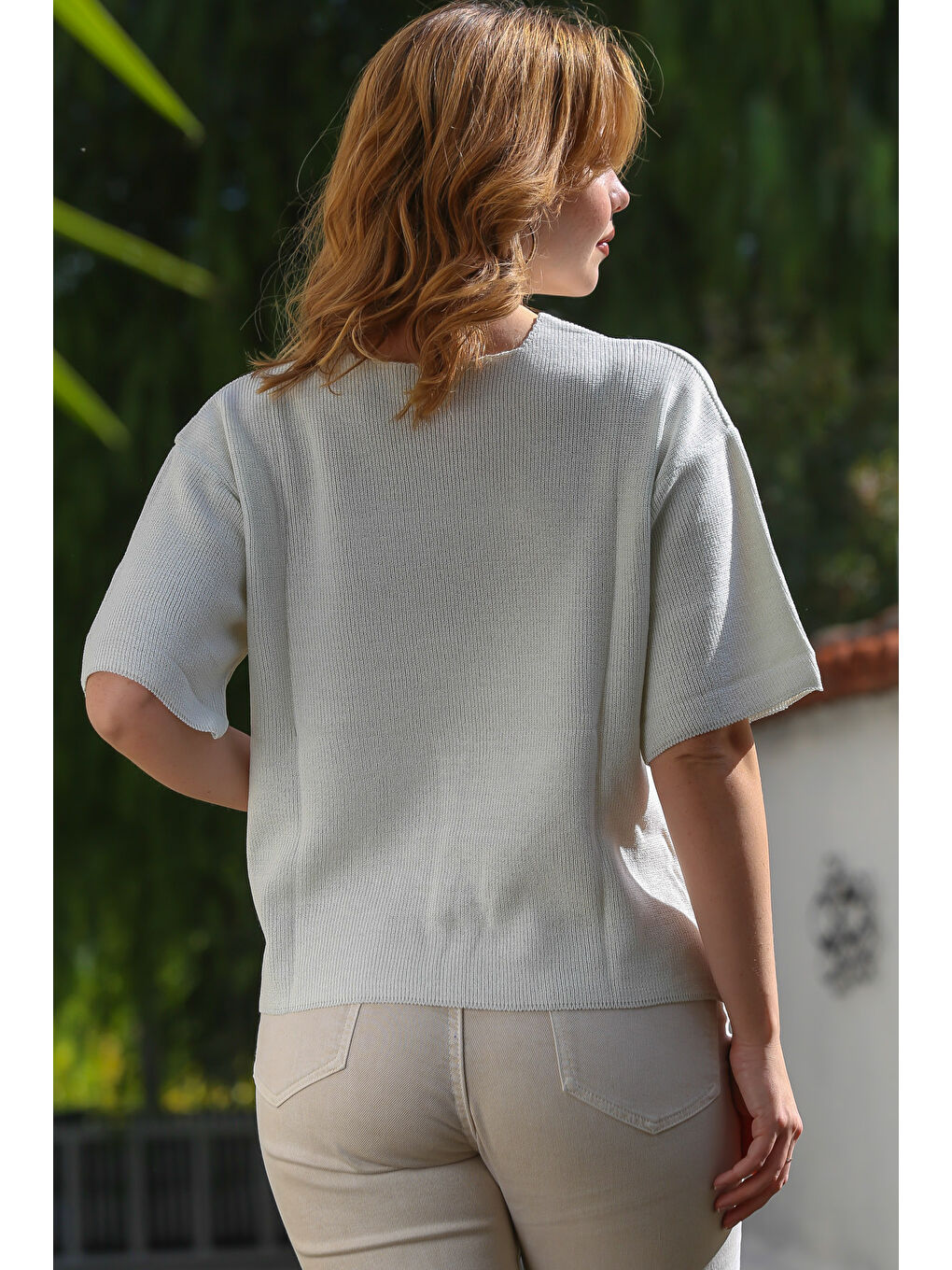 Ekru Krem Yuvarlak Yaka Kısa Kol Dantelli Triko Bluz 64 57-7