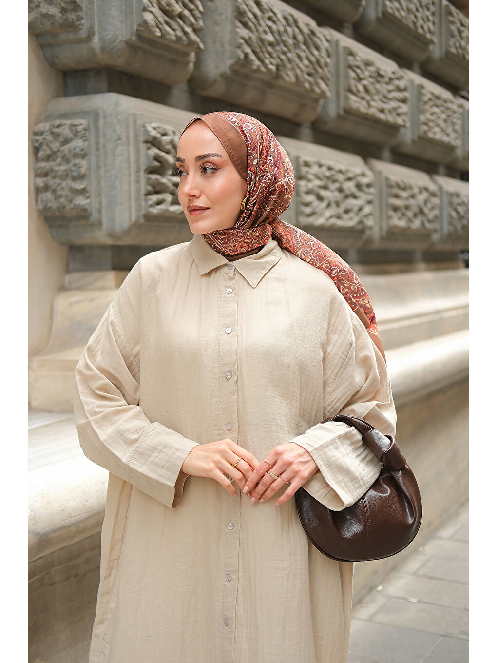 Bej Kadın Midi Boy Gömlek Taş-1
