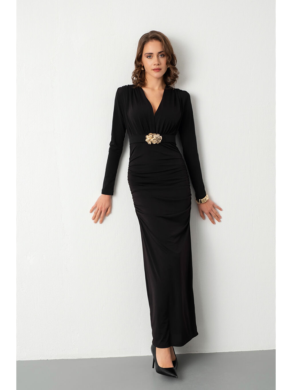 Kadın Siyah Kemerli Büzgü Detay Midi Davet Elbisesi-2