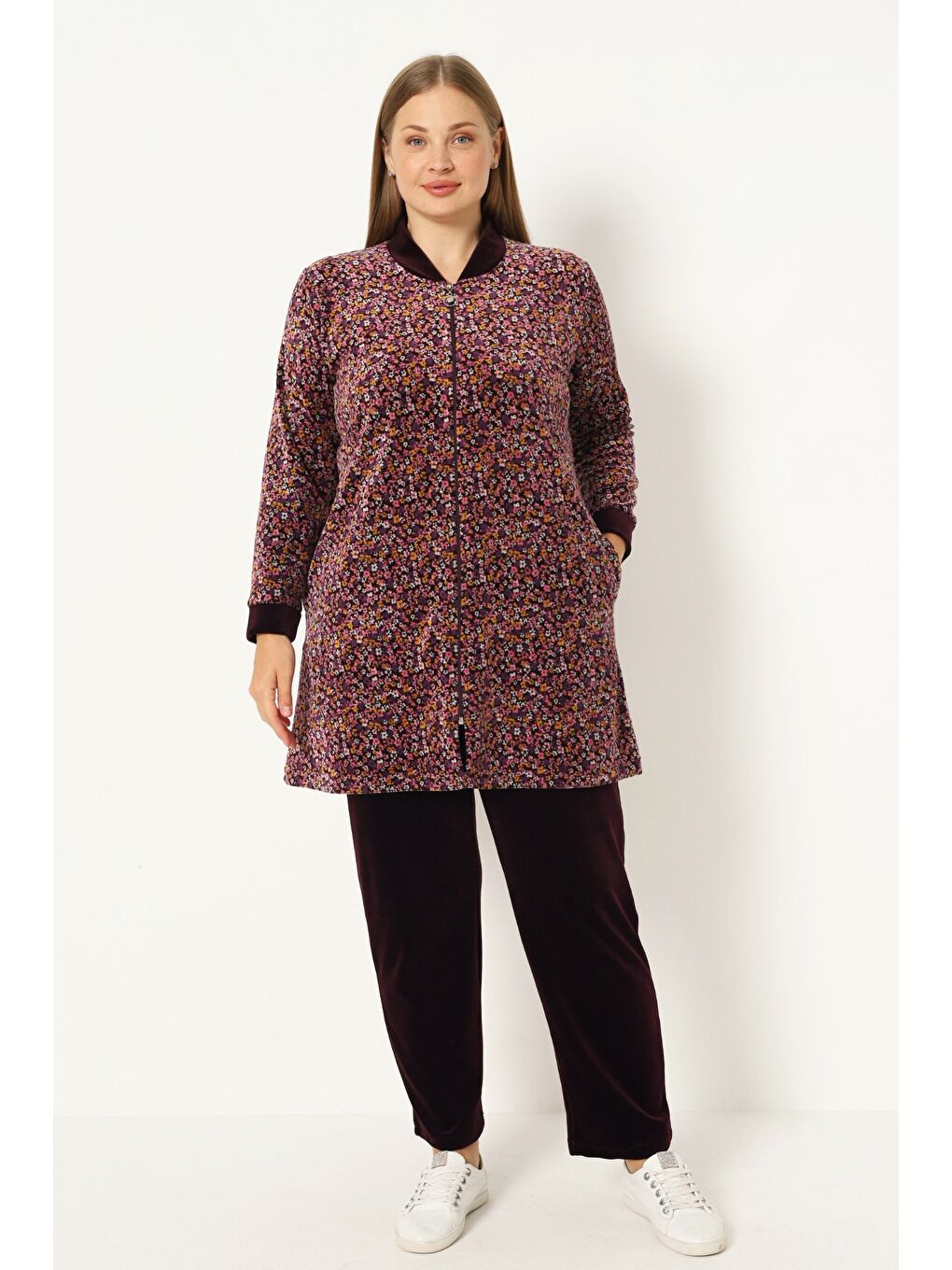 Bordo Kadın Büyük Beden Çiçek Desenli Pamuklu Kadife Fermuarlı Cepli Uzun Kollu Alt Üst Eşofman Takımı-1
