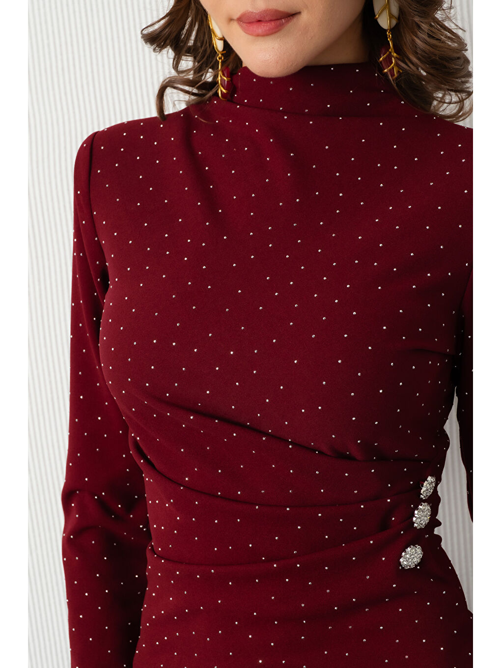 Kadın Bordo Dik Yaka Taş Aksesuar Detay Midi Davet Elbisesi-4